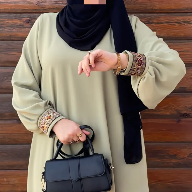 Hijab Roza